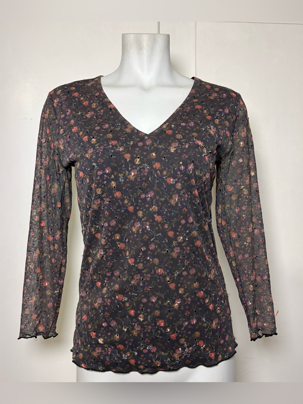Vintage 90s Whimsygoth Floral Embroidered Mesh V Neck Long Sleeve Top